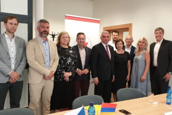 Mezinárodní setkání s velvyslancem Arménie